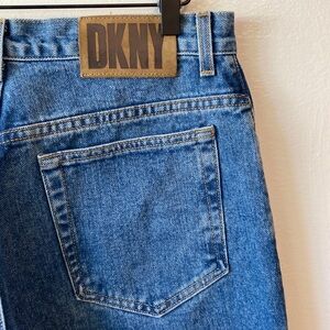 VINTAGE DKNY 100% cotton stonewashed blue jeans size 12 MADE IN USA